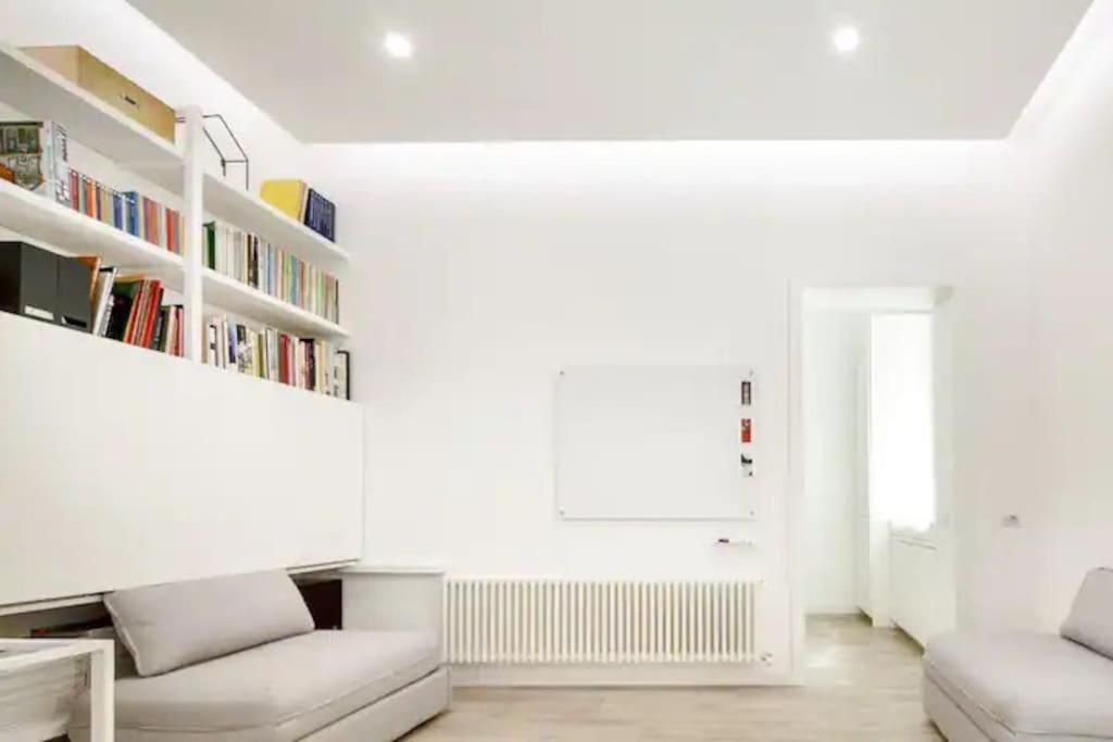 Apartment Vsg25 Nel Centro Di Κάλιαρι Εξωτερικό φωτογραφία
