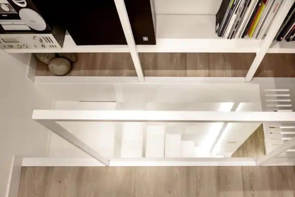 Apartment Vsg25 Nel Centro Di Κάλιαρι Εξωτερικό φωτογραφία
