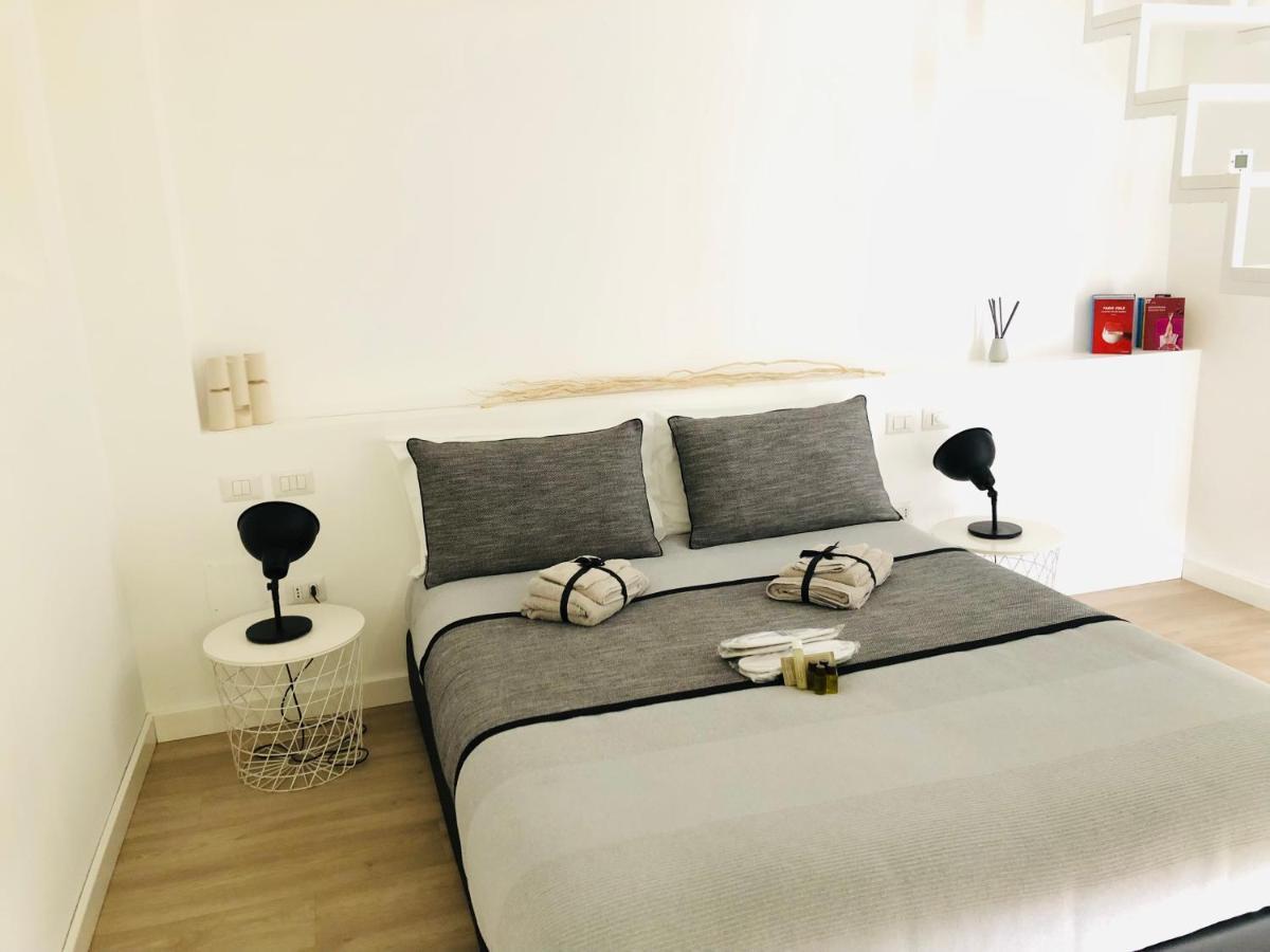 Apartment Vsg25 Nel Centro Di Κάλιαρι Εξωτερικό φωτογραφία