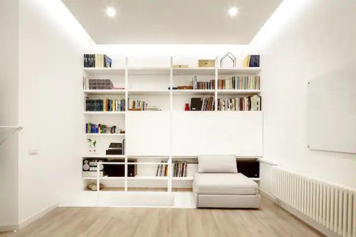 Apartment Vsg25 Nel Centro Di Κάλιαρι Εξωτερικό φωτογραφία